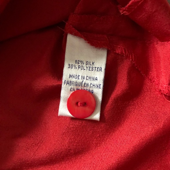 Tabi Red Silk lounge jacket - Picture 2 of 10